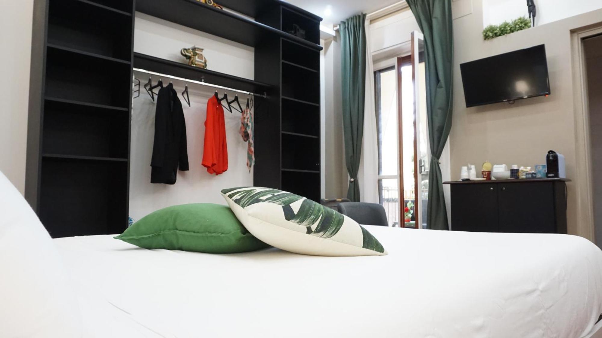 L'Aurora B&B Salerno Bagian luar foto