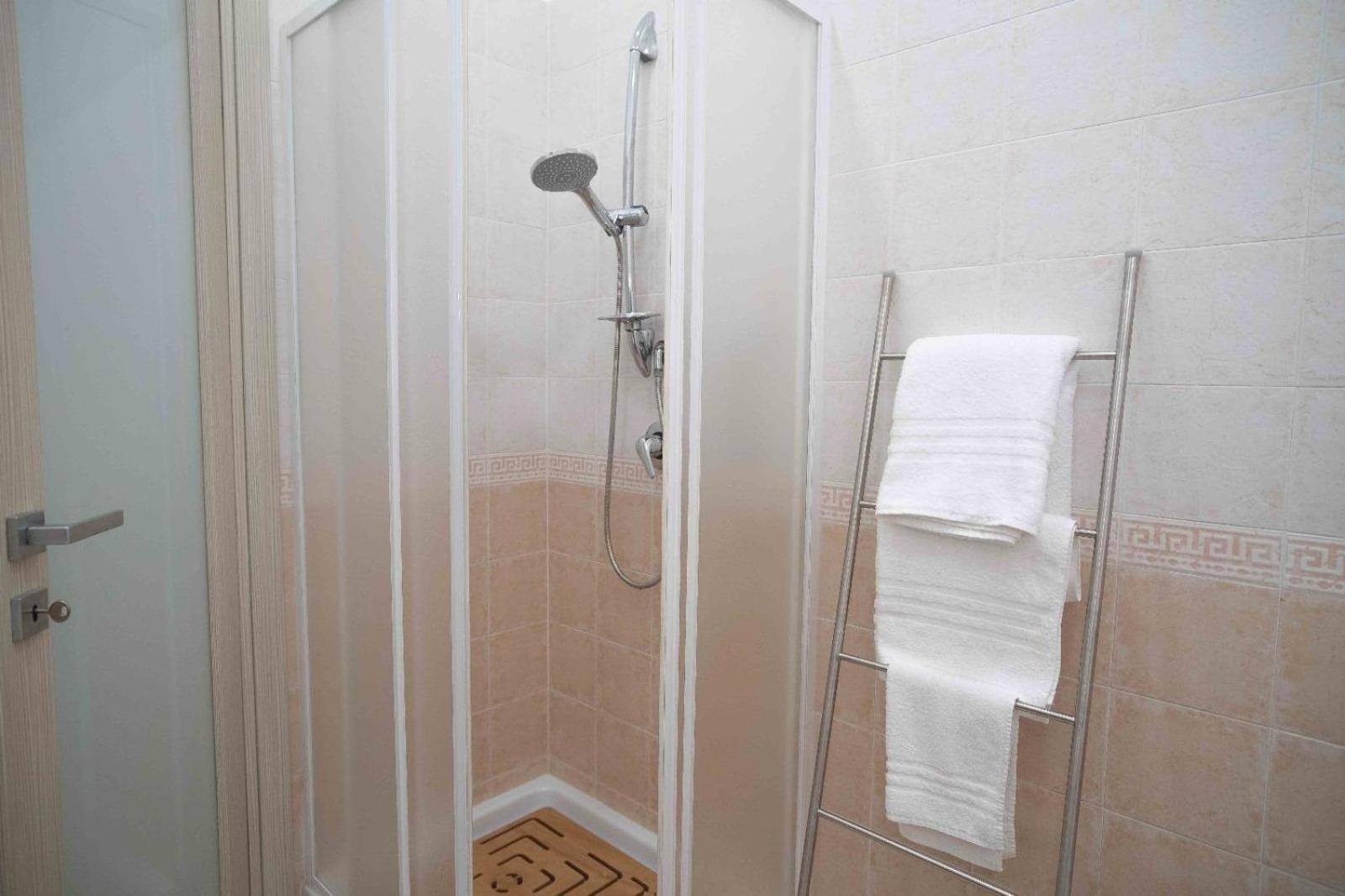 L'Aurora B&B Salerno Bagian luar foto